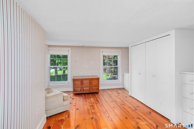 309 North Grand Street, Suffield, CT 06093