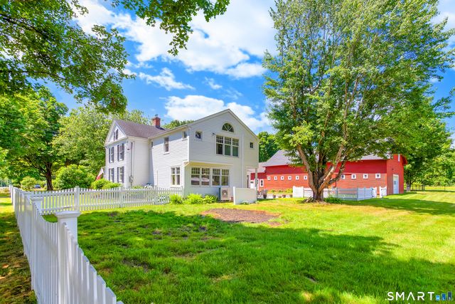 309 North Grand Street, Suffield, CT 06093