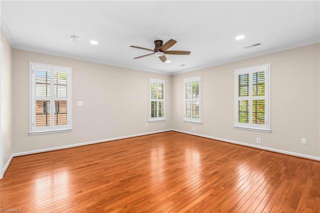 612 Rittenhouse Court, Winston-salem, NC 27104