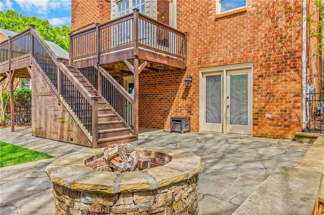 612 Rittenhouse Court, Winston-salem, NC 27104