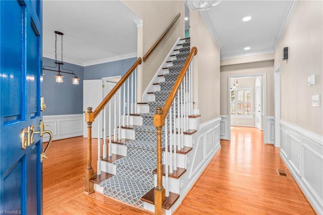 612 Rittenhouse Court, Winston-salem, NC 27104