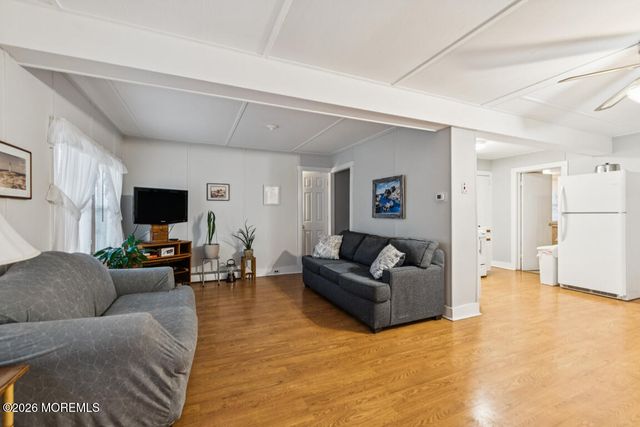 1118 Oakland Street, Point Pleasant, NJ 08742