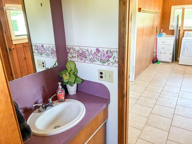4559 S Maple Island Road, Hesperia, MI 49421