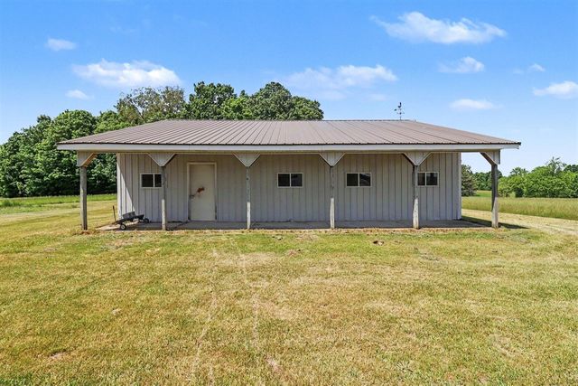 4559 S Maple Island Road, Hesperia, MI 49421