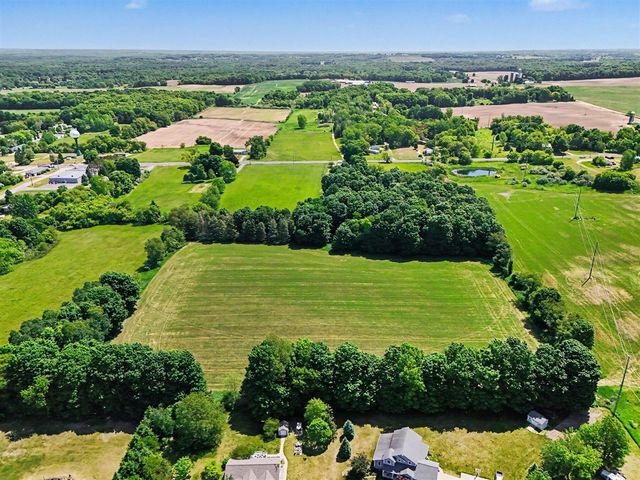 4559 S Maple Island Road, Hesperia, MI 49421