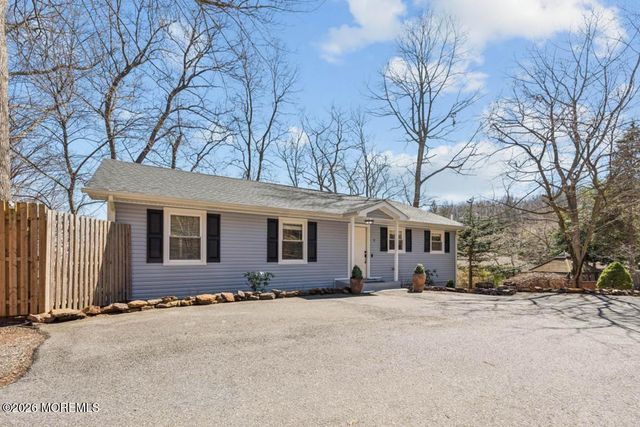 2 N Peak Street, Highlands, NJ 07732