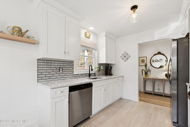 2 N Peak Street, Highlands, NJ 07732