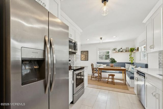 2 N Peak Street, Highlands, NJ 07732