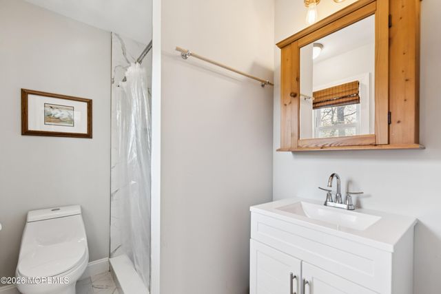 2 N Peak Street, Highlands, NJ 07732