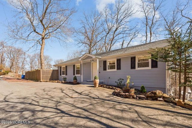 2 N Peak Street, Highlands, NJ 07732