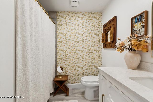 2 N Peak Street, Highlands, NJ 07732