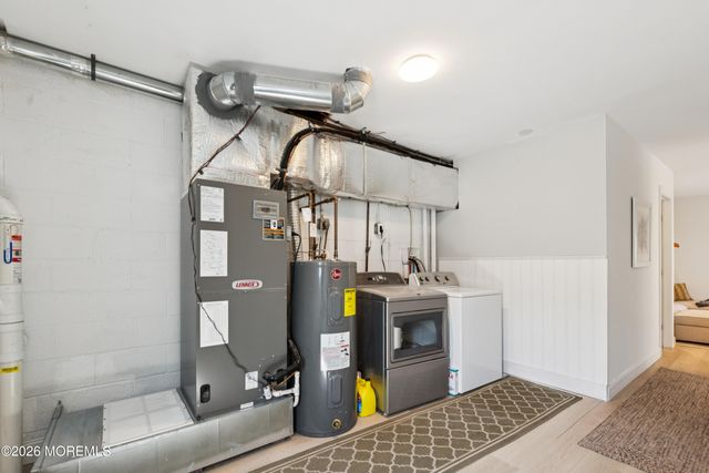 2 N Peak Street, Highlands, NJ 07732