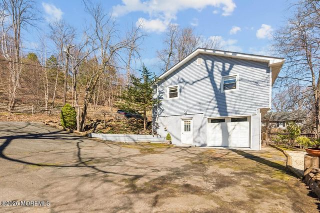 2 N Peak Street, Highlands, NJ 07732