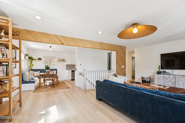 2 N Peak Street, Highlands, NJ 07732