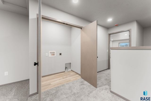 711 &713 N Dakota Ave Avenue, Dell Rapids, SD 57022