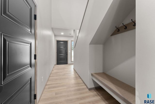 711 &713 N Dakota Ave Avenue, Dell Rapids, SD 57022