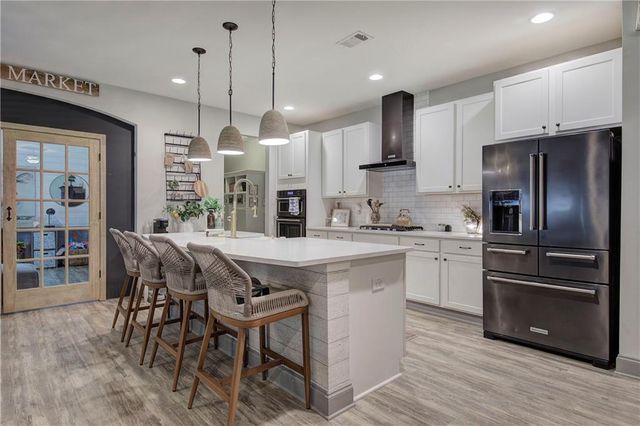 142 Floating Leaf Way, Dallas, GA 30132