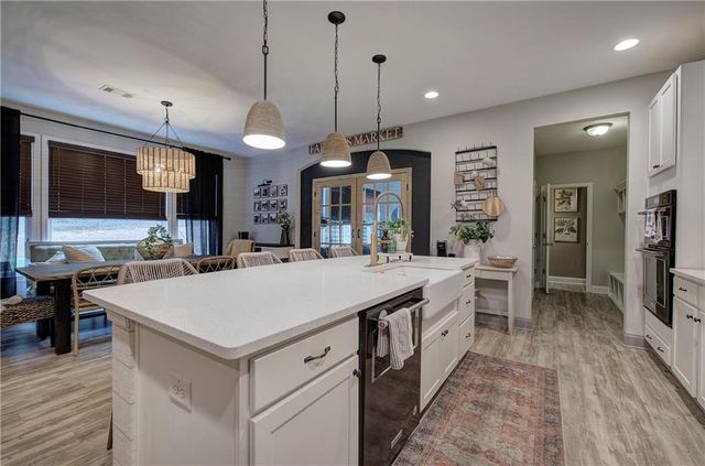 142 Floating Leaf Way, Dallas, GA 30132