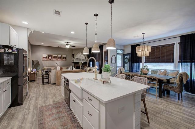 142 Floating Leaf Way, Dallas, GA 30132