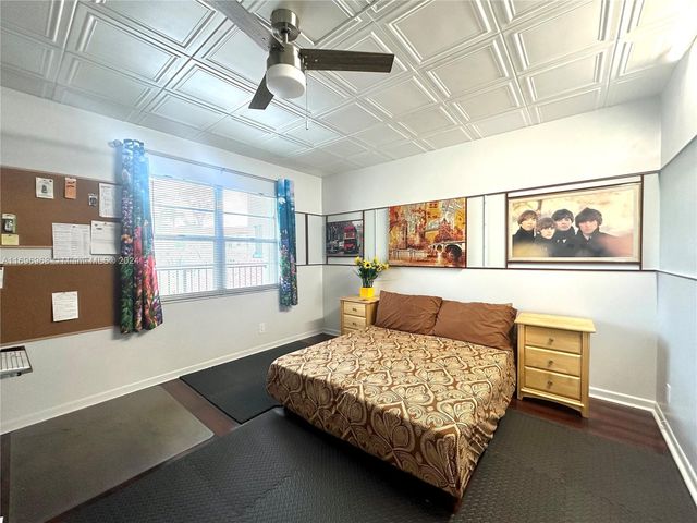 12900 SW 13th St 214E, Pembroke Pines, FL 33027