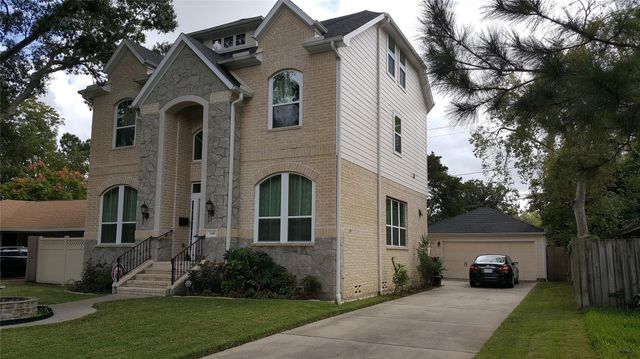 5105 Maple Street, Bellaire, TX 77401