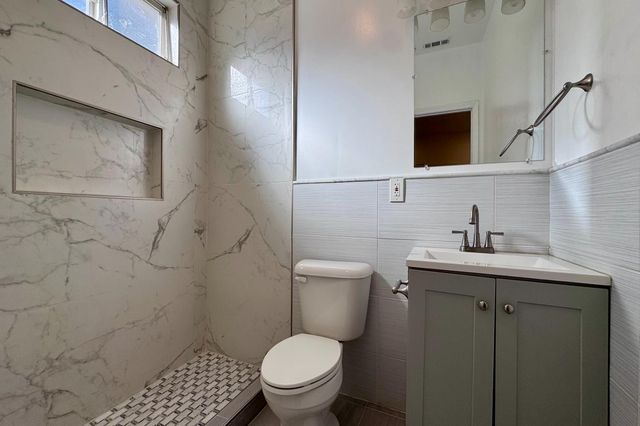 416 E Tuolumne Street, Fresno, CA 93706