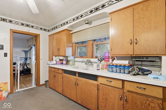 85 Woodside Avenue, Indianapolis, IN 46219