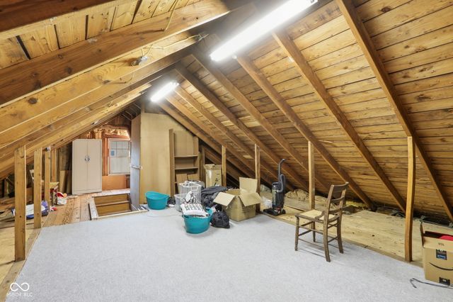 85 Woodside Avenue, Indianapolis, IN 46219