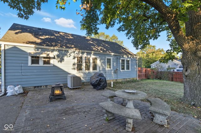 85 Woodside Avenue, Indianapolis, IN 46219