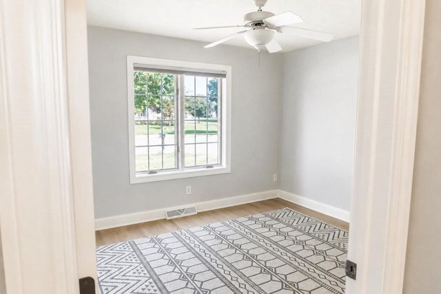 4801 N BENVIEW COURT, Appleton, WI 54913