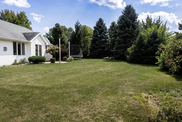 4801 N BENVIEW COURT, Appleton, WI 54913