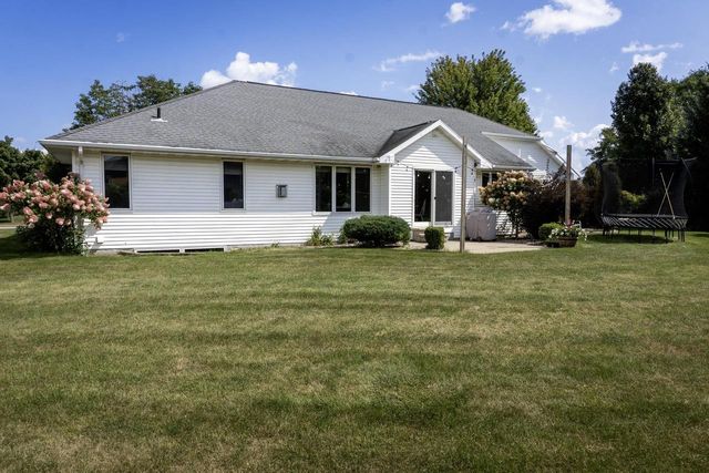 4801 N BENVIEW COURT, Appleton, WI 54913