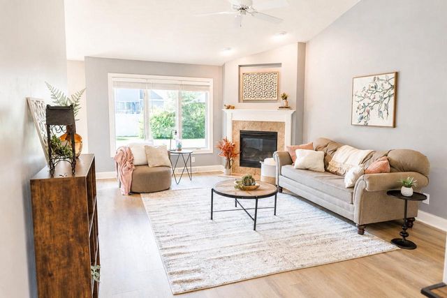 4801 N BENVIEW COURT, Appleton, WI 54913