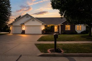 4801 N BENVIEW COURT, Appleton, WI 54913