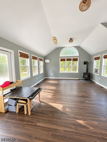 18 Foundry Rd, Hope Twp., NJ 07825