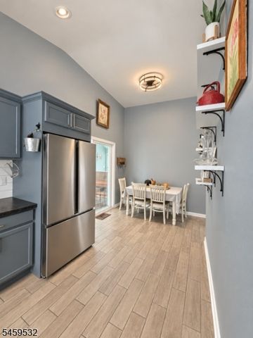 18 Foundry Rd, Hope Twp., NJ 07825