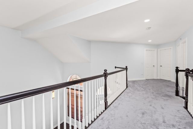 4406 Lainie Circle, Glenview, IL 60026