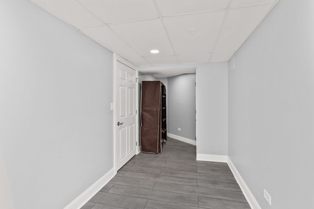 4406 Lainie Circle, Glenview, IL 60026