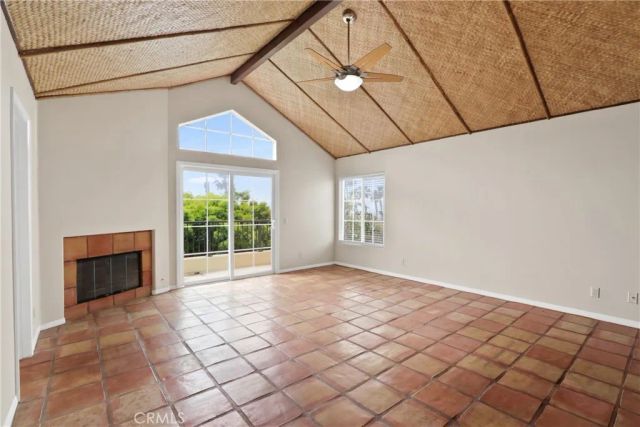 6031 Shadowbrook, Huntington Beach, CA 92648
