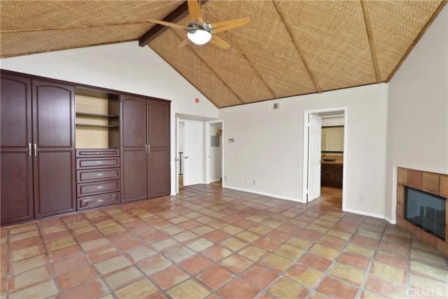 6031 Shadowbrook, Huntington Beach, CA 92648