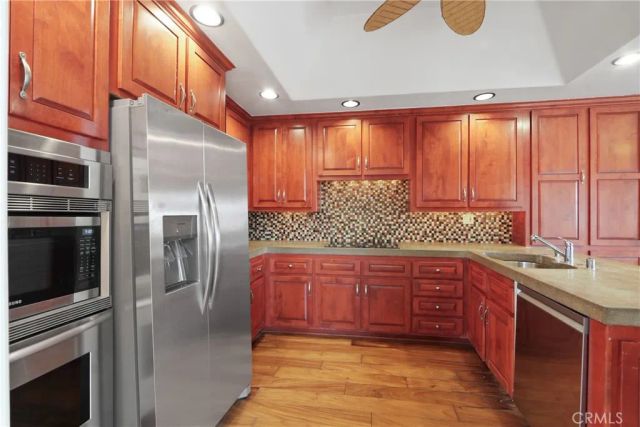 6031 Shadowbrook, Huntington Beach, CA 92648