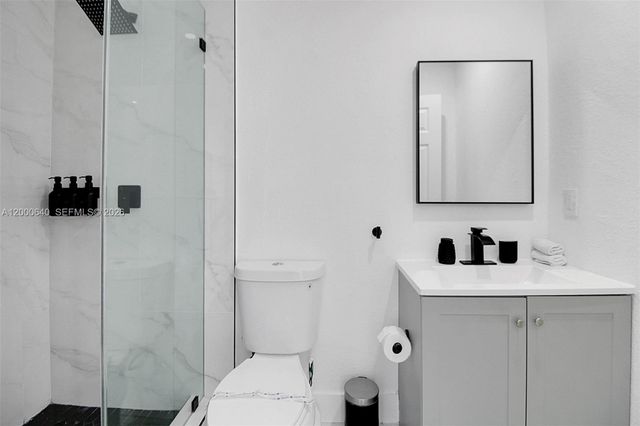 18361 NE 20th Pl 18361, North Miami Beach, FL 33179