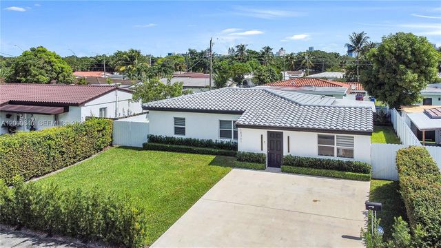 18361 NE 20th Pl 18361, North Miami Beach, FL 33179