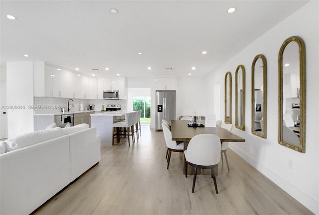 18361 NE 20th Pl 18361, North Miami Beach, FL 33179