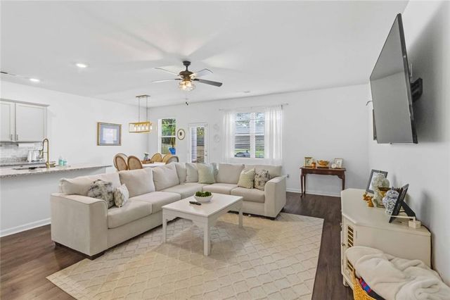 24 Rainy Court, Hoschton, GA 30548