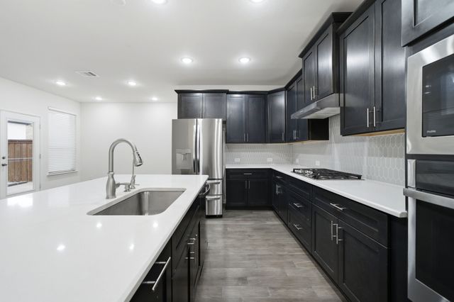 1617 Spanish Bay Court, Frisco, TX 75036