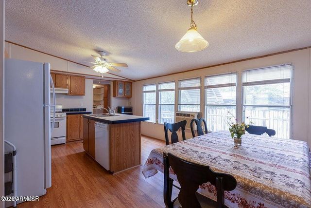 640 S 27TH Avenue, Show Low, AZ 85901