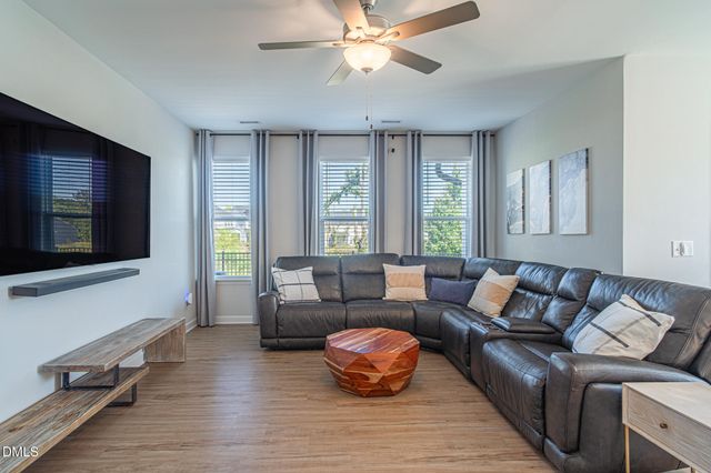 1515 Woodland Knoll Court, Fuquay Varina, NC 27526