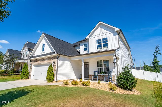 1515 Woodland Knoll Court, Fuquay Varina, NC 27526