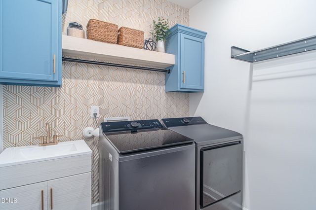 1515 Woodland Knoll Court, Fuquay Varina, NC 27526